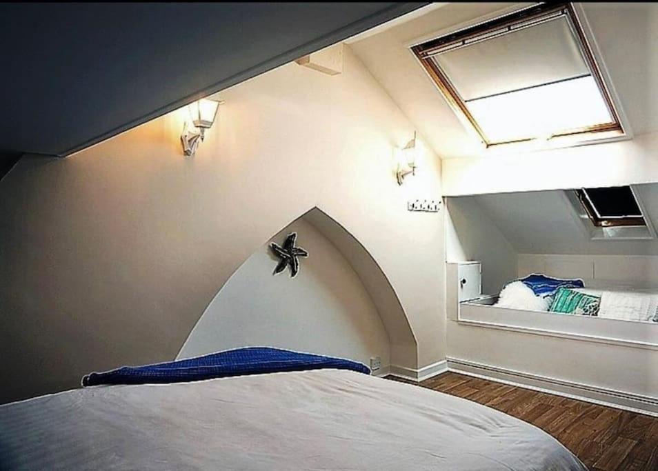 Sunny Seaside Beach House Lytham Centre Sleeps 8 리탬 세인트 앤스 외부 사진